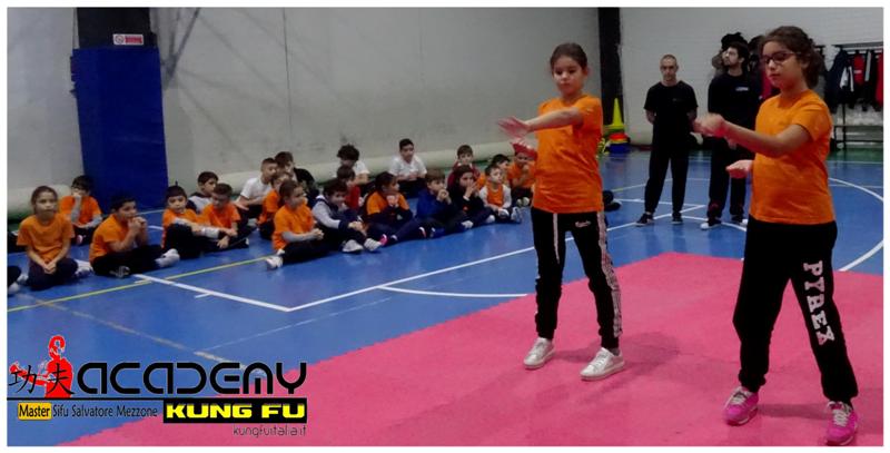 Stage Kung Fu Caserta 1 Dicembre 2019 Wing Chun e Difesa Personale con SIfu Mezzone Wing Tjun Italia, Caserta, Frosonone, San Severo, Latina Accademia di Wing Tjun ( (2)